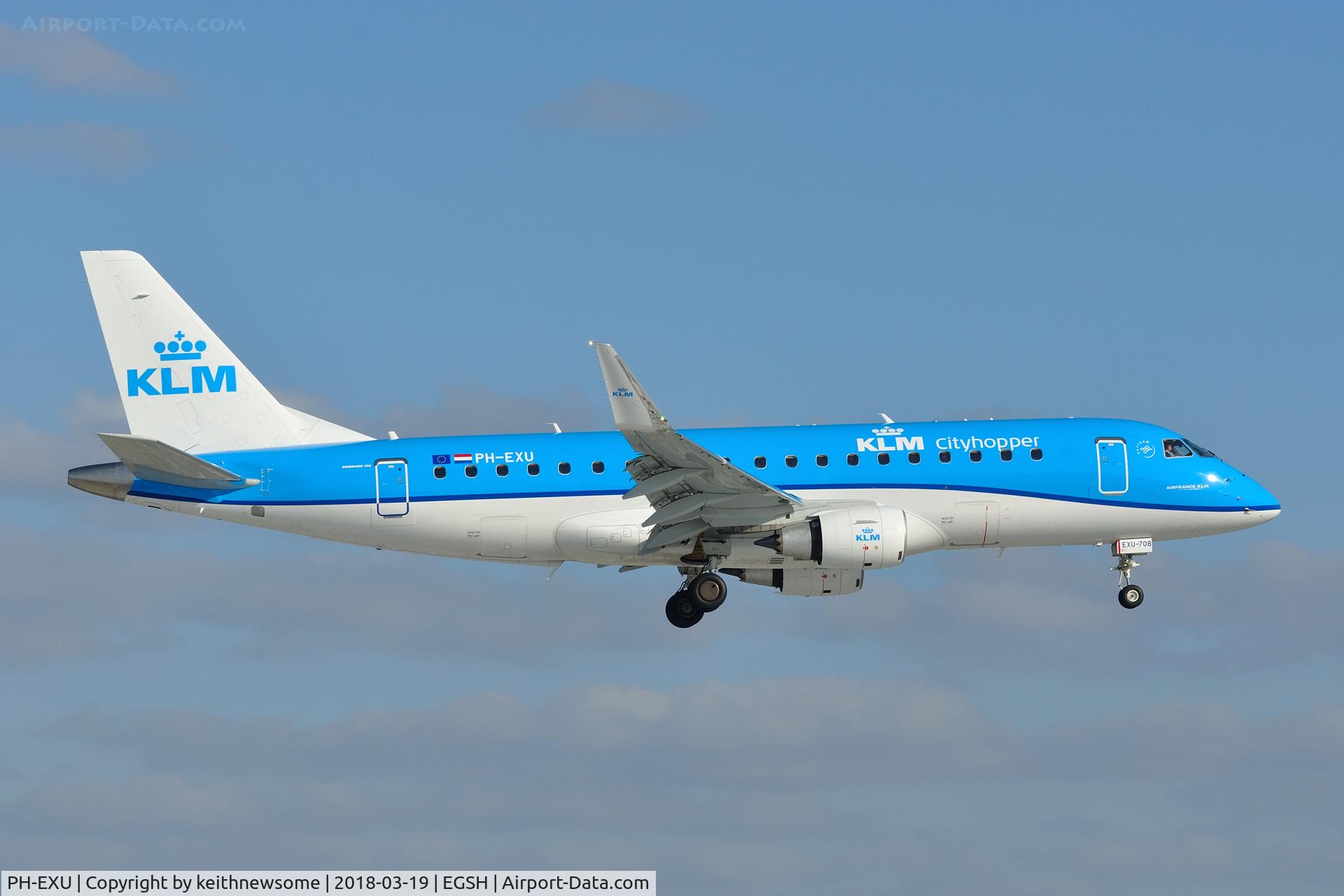 PH-EXU, 2018 Embraer 175STD (ERJ-170-200) C/N 17000708, Landing onto runway 09.