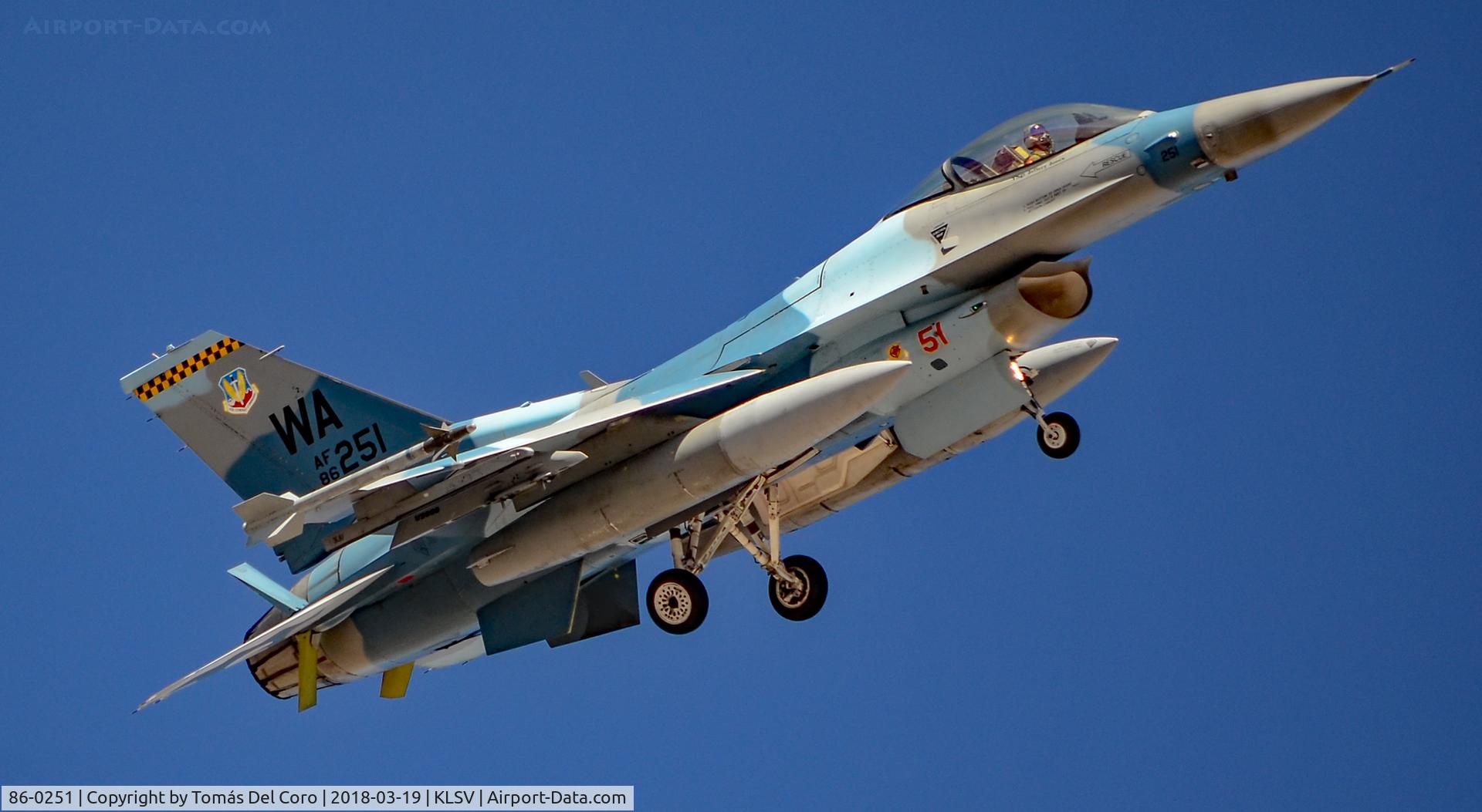 86-0251, 1986 General Dynamics F-16C Fighting Falcon C/N 5C-357, General Dynamics F-16C Viper USAF 86-0251 64th Aggressor Squadron 

Las Vegas - Nellis AFB (LSV / KLSV)
USA - Nevada, March 19, 2018
Photo: TDelCoro