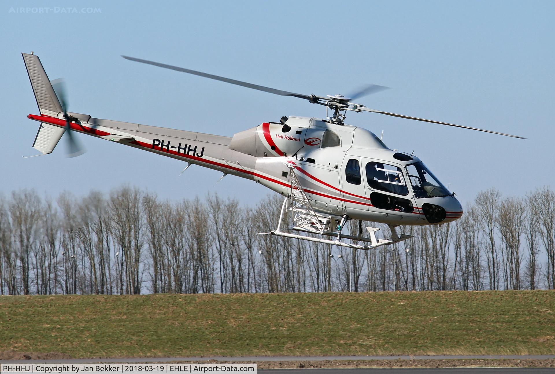 PH-HHJ, Aerospatiale AS-355F-2 Ecureuil 2 C/N 5356, Lelystad Airport