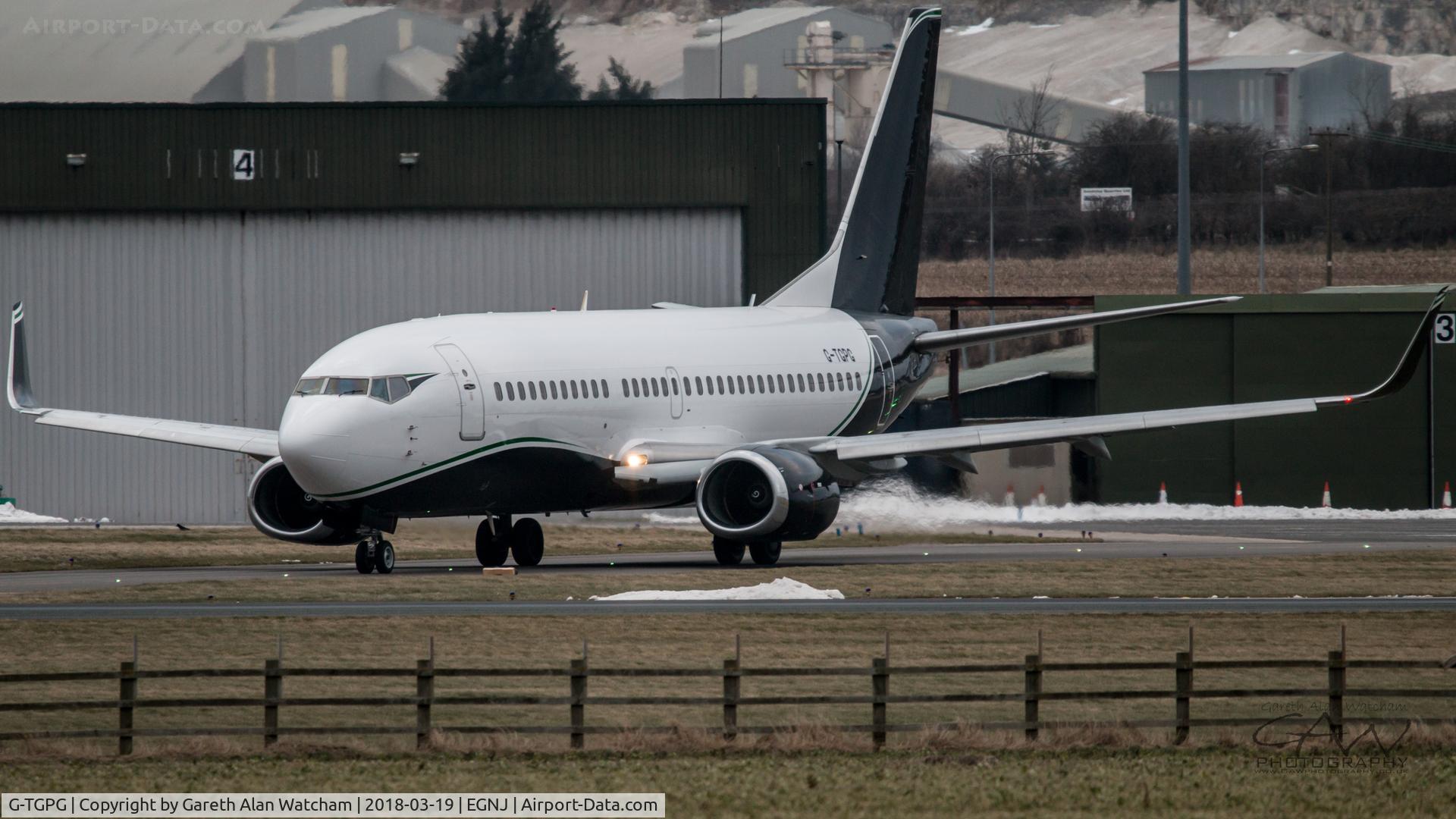 G-TGPG, 1989 Boeing 737-3Y0 C/N 24464, Line up and Wait - Waiting for RW02 at Humberside Airport