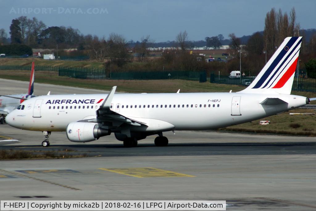 F-HEPJ, 2017 Airbus A320-214 C/N 7873, Taxiing