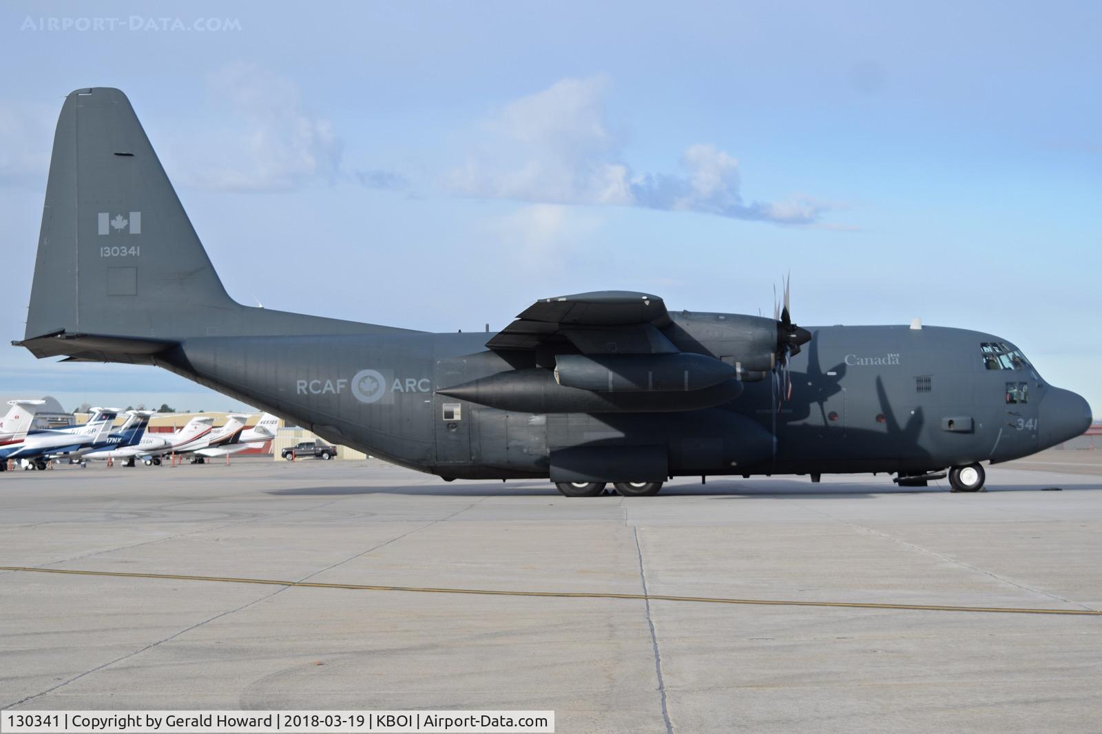 130341, 1989 Lockheed KCC-130H Hercules C/N 382-5200, Parked on the south GA ramp.  435 Transport & Rescue Sq., 17 Wing, CFB Winnipeg