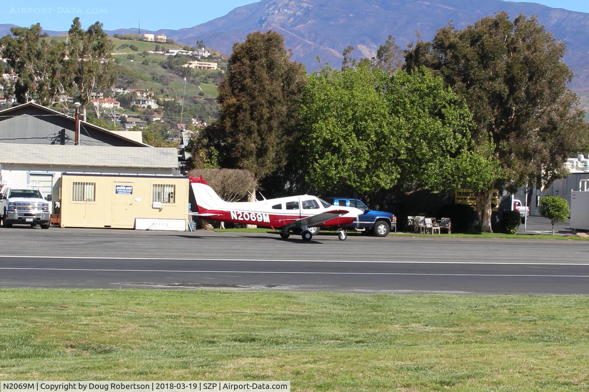 N2069M, Piper PA-28-161 Warrior II C/N 28-7816247, 1978 Piper PA-28-161 WARRIOR II, Lycoming O-320-D3G 160 Hp, taxi back after landing Rwy 22 with tailwind