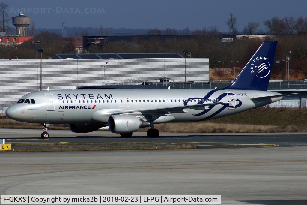 F-GKXS, 2009 Airbus A320-214 C/N 3825, Taxiing