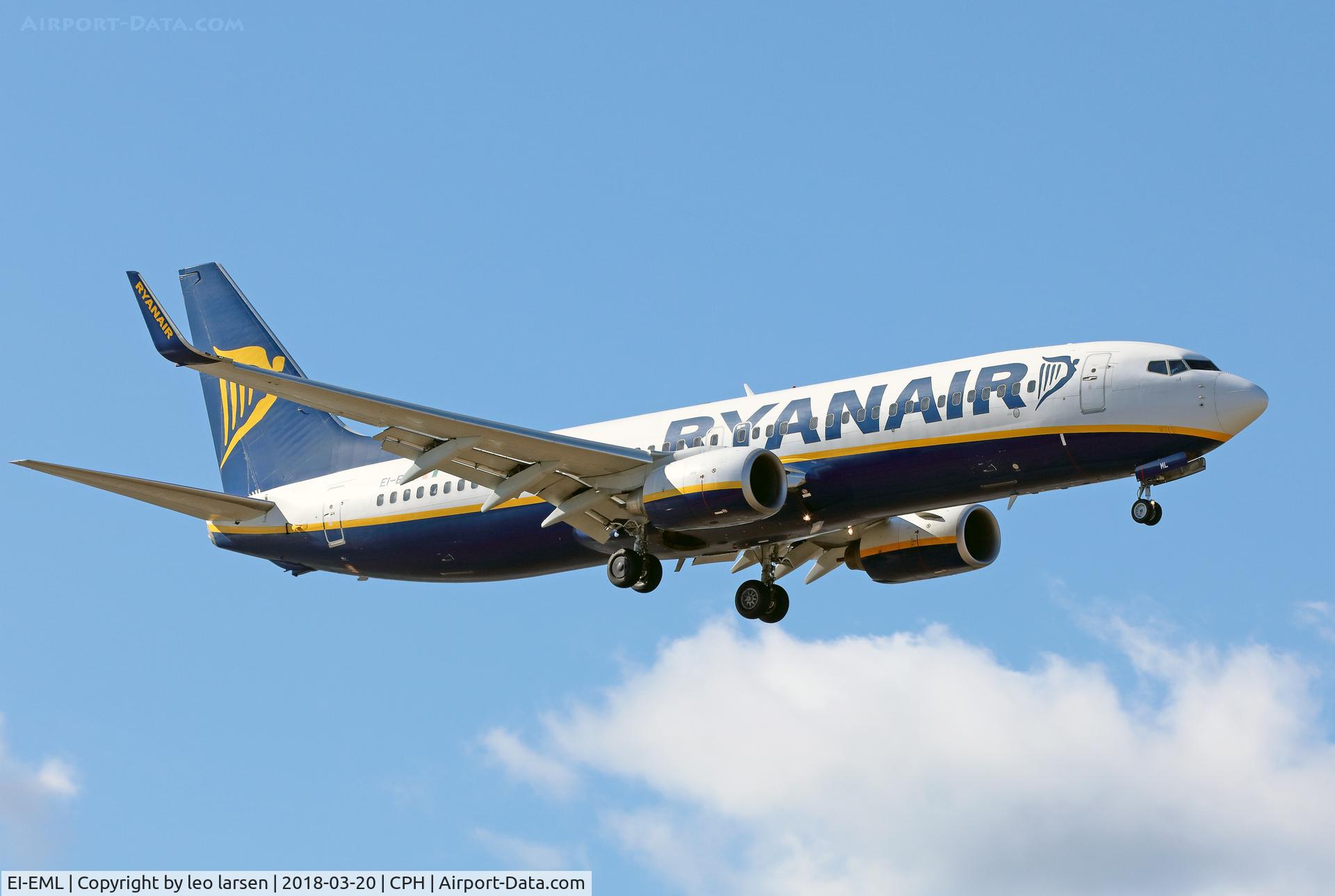 EI-EML, 2010 Boeing 737-8AS C/N 38513, Copenhagen 20.3.2018 on final to R-04L