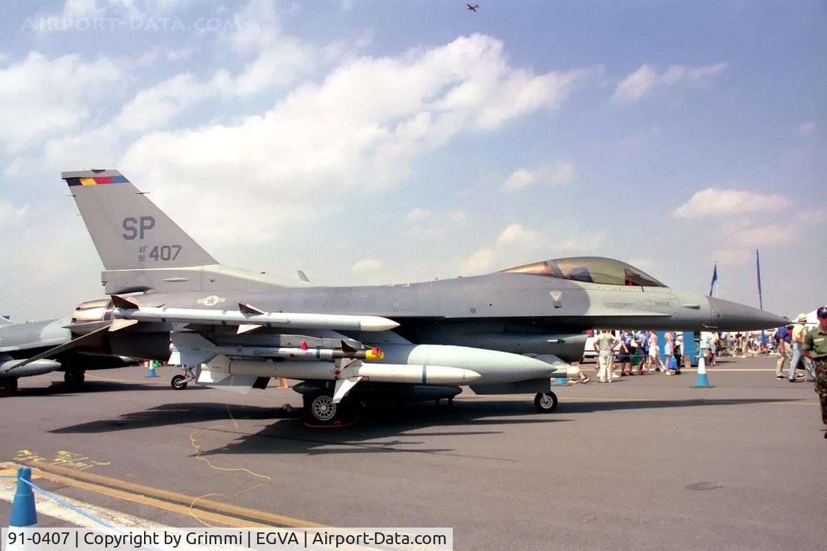 91-0407, 1991 General Dynamics F-16CM Fighting Falcon C/N CC-105, One of many Vipers on RIAT'99