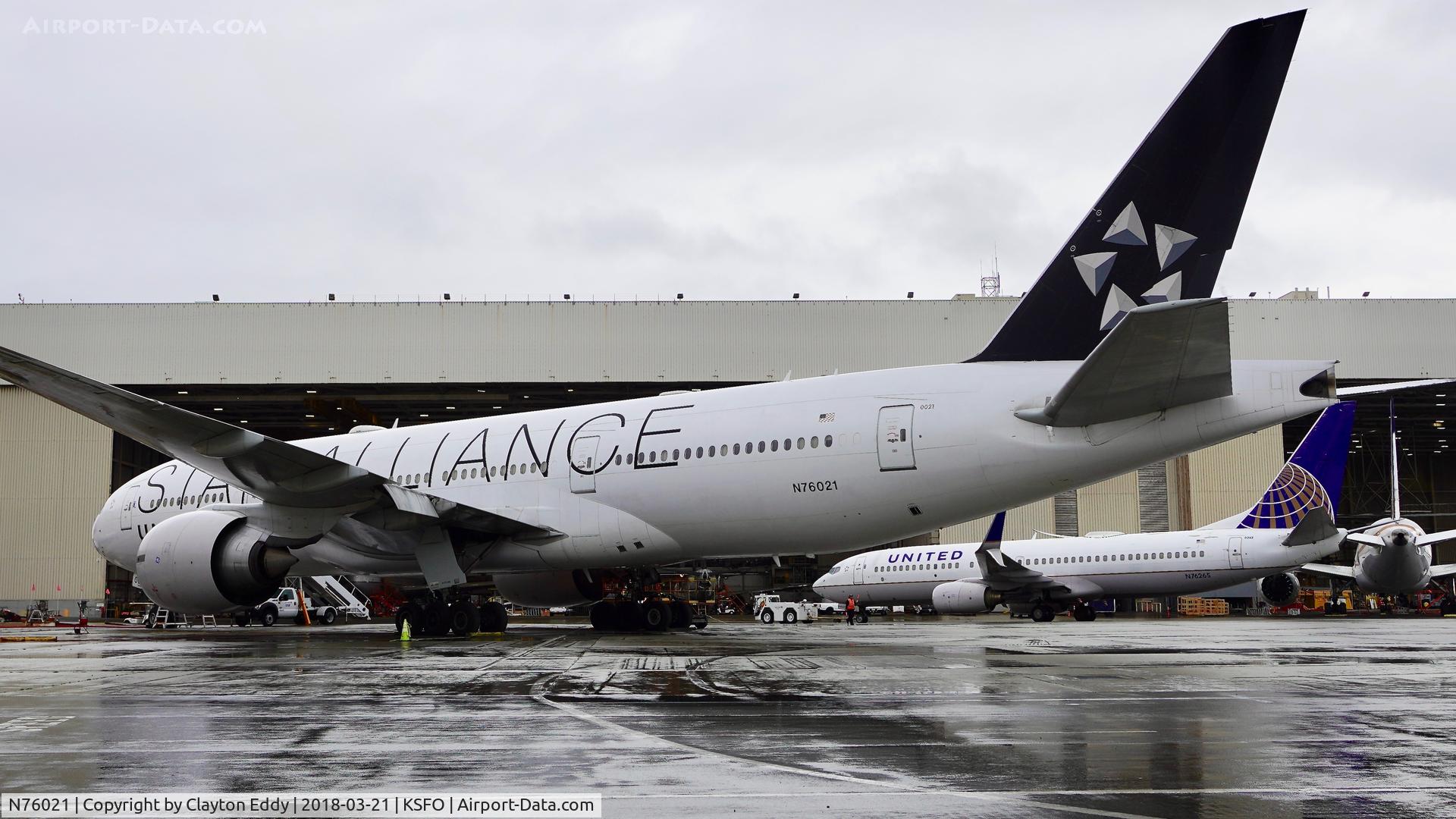 N76021, 2010 Boeing 777-224 C/N 39776, SFO 2018.