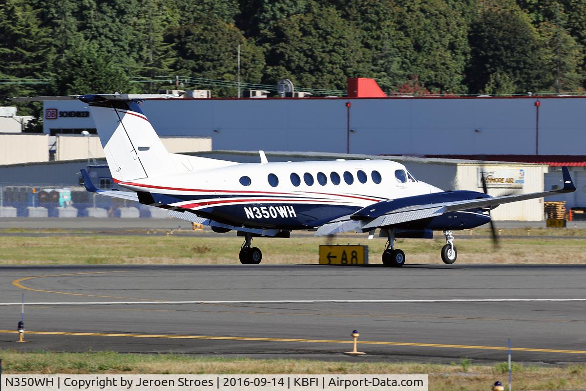 N350WH, Raytheon Aircraft Company B300 C/N FL-394, KBFI