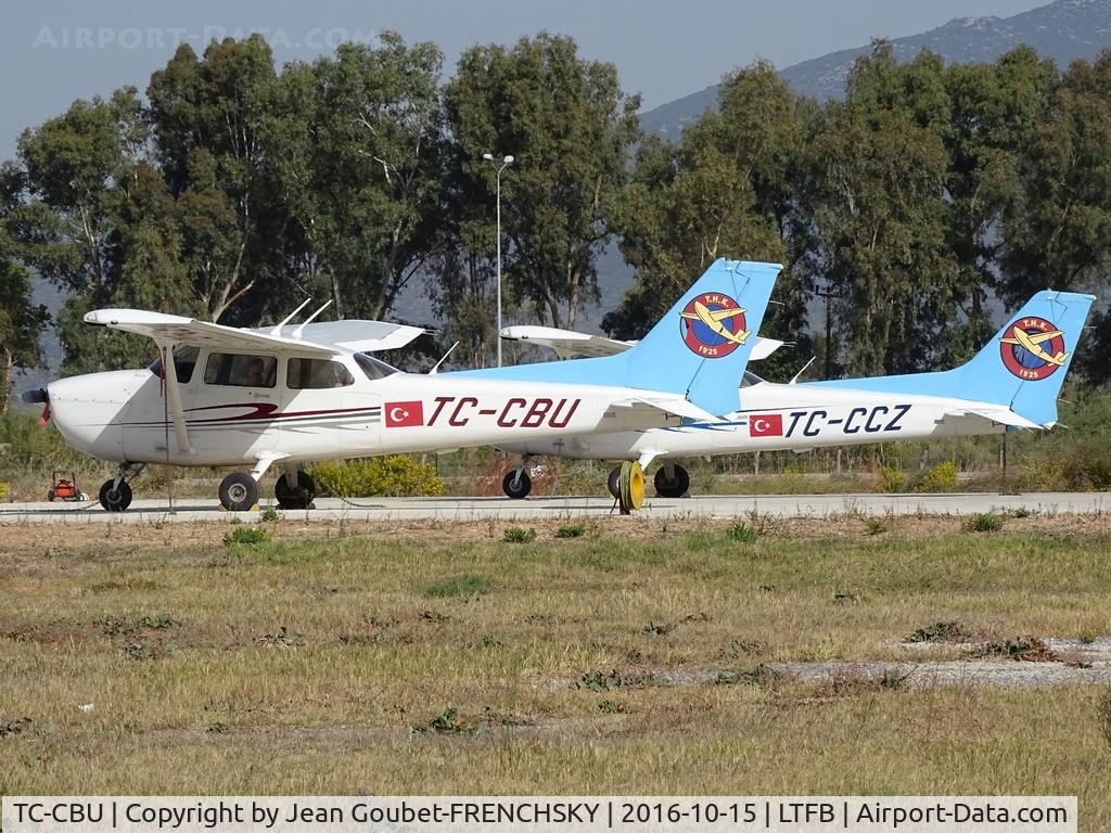 TC-CBU, 2010 Cessna 172S SP C/N 172S-11036, Selçuk-Efes - LTFB airport (Turkey) and two Cessna of Turkish Aeronautical Association