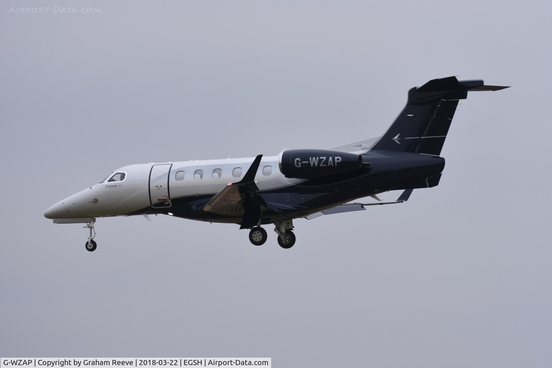 G-WZAP, 2017 Embraer EMB-505 Phenom 300 C/N 50500438, Landing at Norwich.