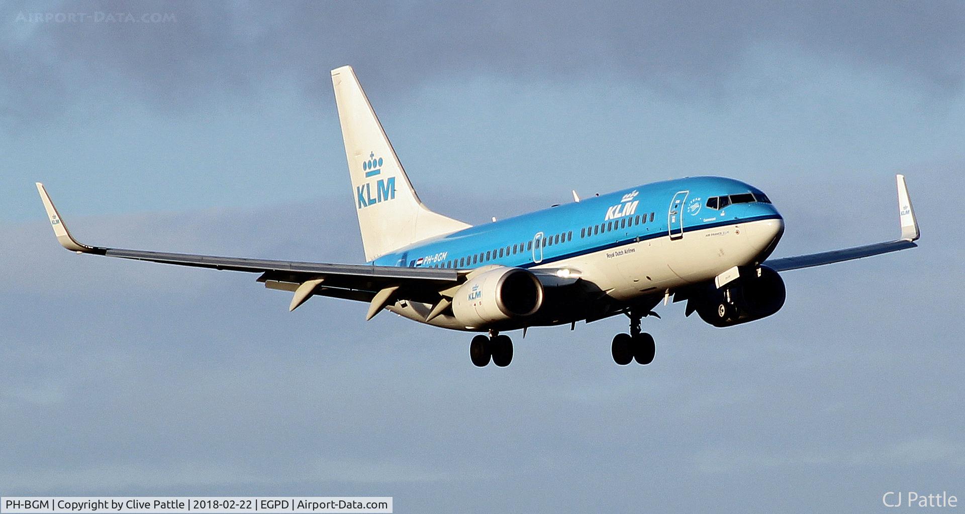 PH-BGM, 2011 Boeing 737-7K2 C/N 39255, Landing Aberdeen