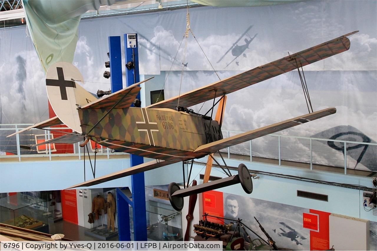 6796, Fokker D-VII C/N Not found 6796, Pfalz DXII, Air & Space Museum Paris-Le Bourget (LFPB)