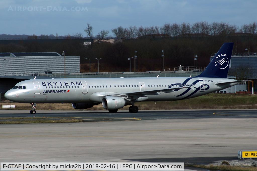 F-GTAE, 1998 Airbus A321-211 C/N 0796, Taxiing. Scrapped in october 2023.