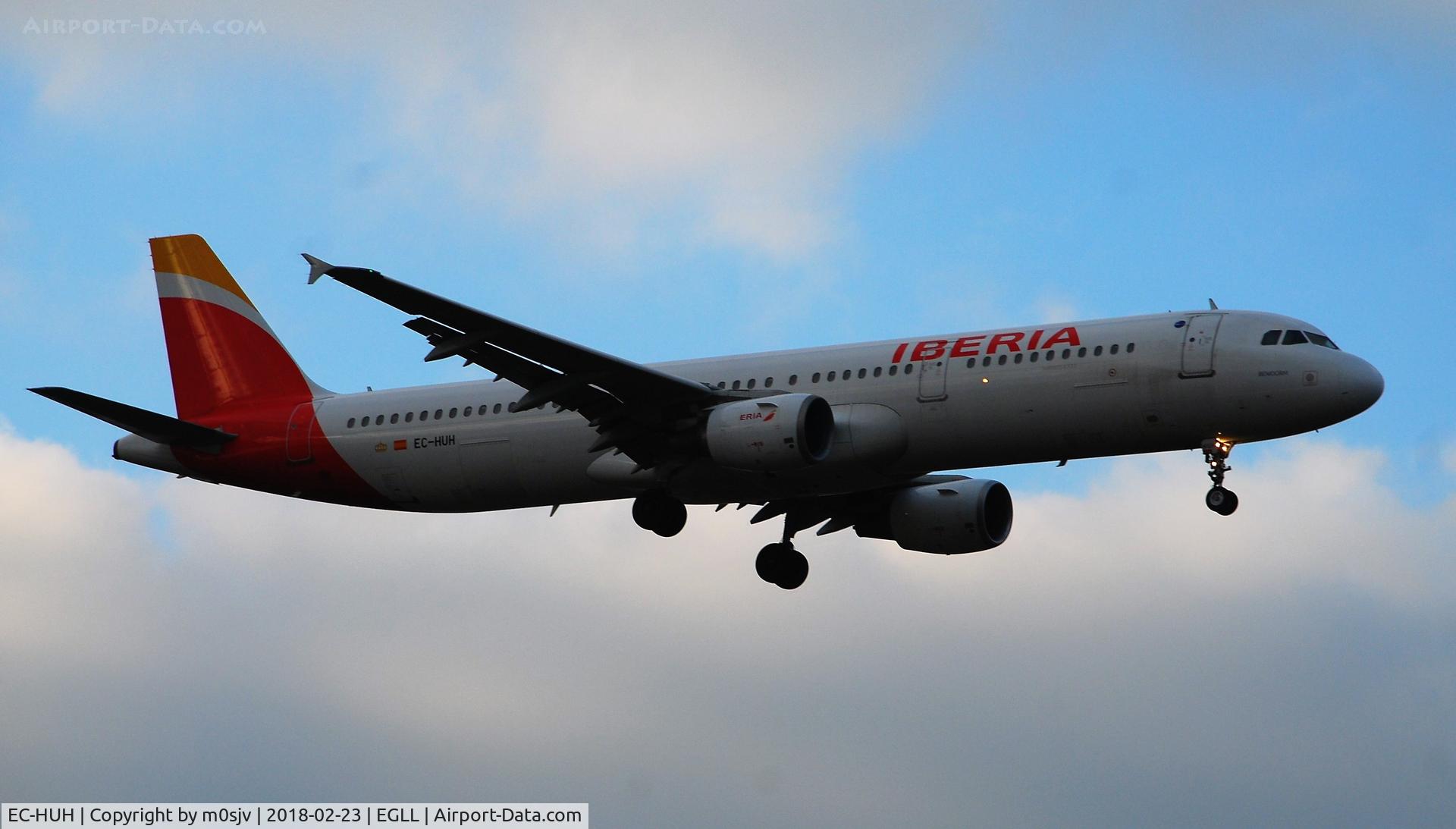 EC-HUH, 1999 Airbus A321-211 C/N 1021, Taken from the threshold of 29L