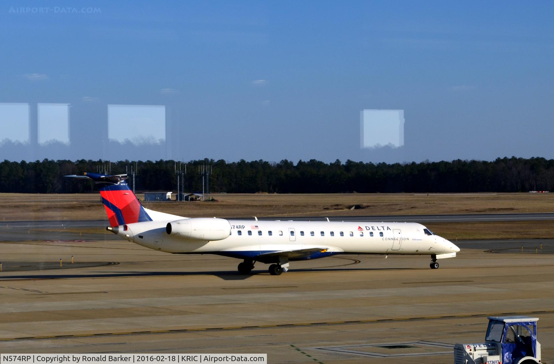 N574RP, 2004 Embraer ERJ-145LR (EMB-145LR) C/N 14500845, Taxi Richmond