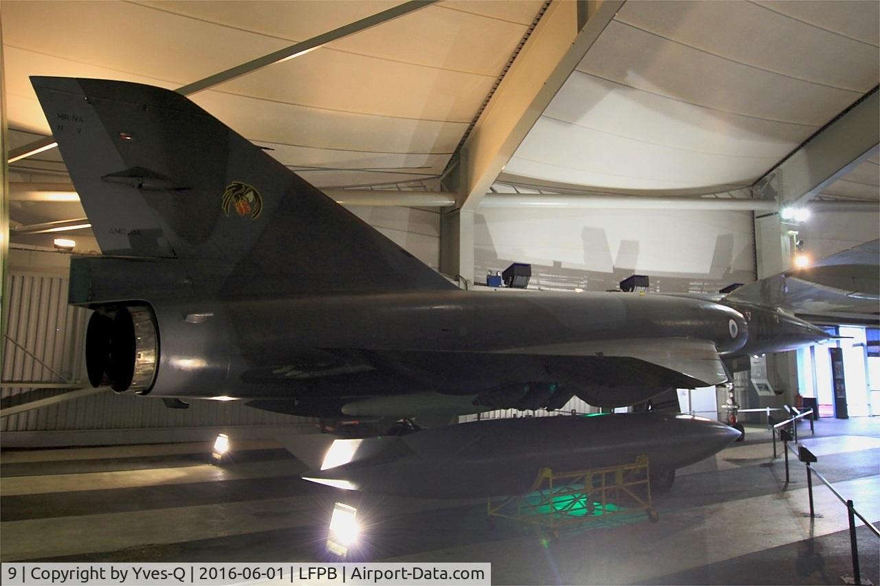 9, Dassault Mirage IVA C/N 9, Dassault Mirage IV A, Air & Space Museum Paris-Le Bourget Airport (LFPB-LBG)