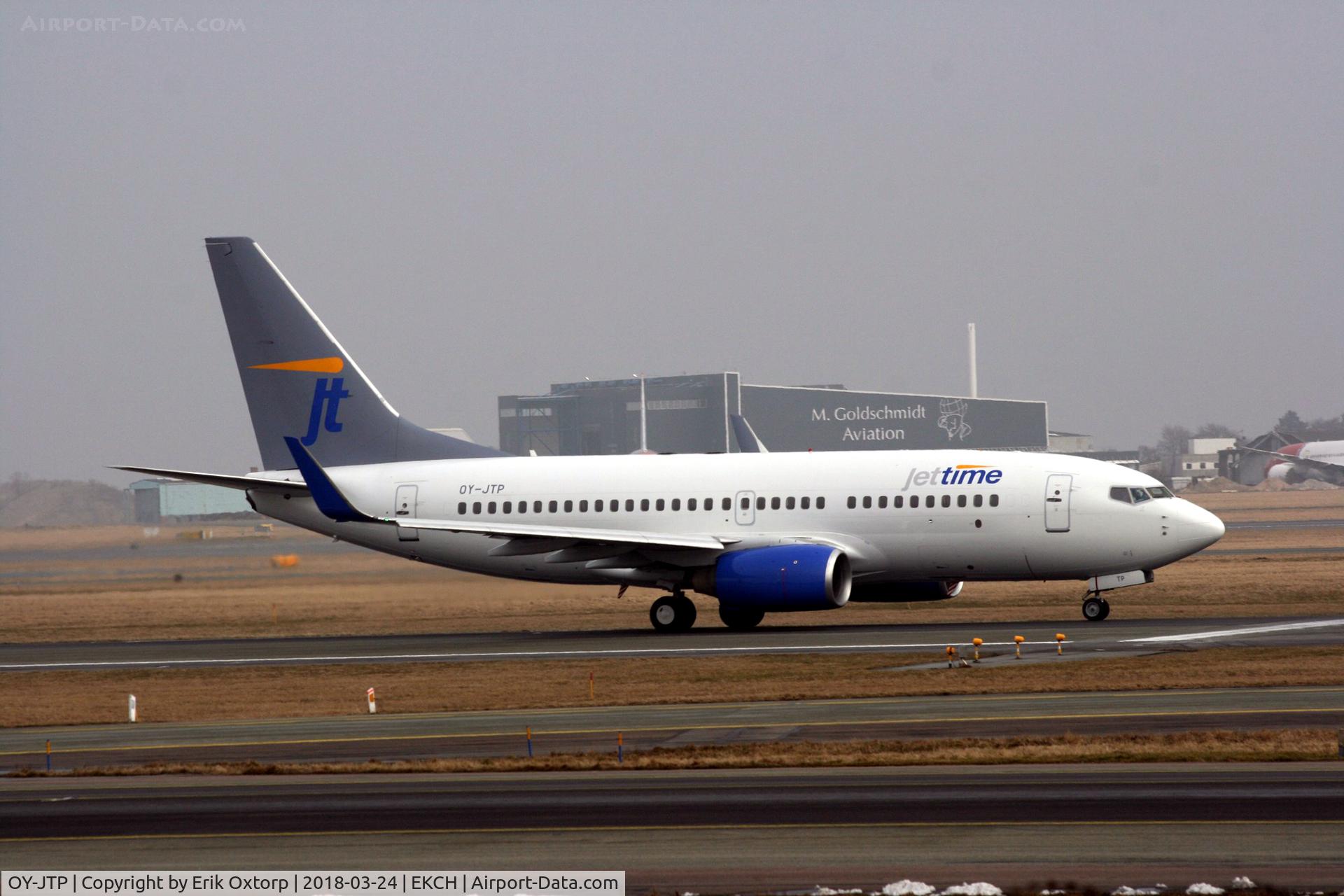 OY-JTP, 2005 Boeing 737-79L C/N 34022, OY-JTP taking off rw 22R