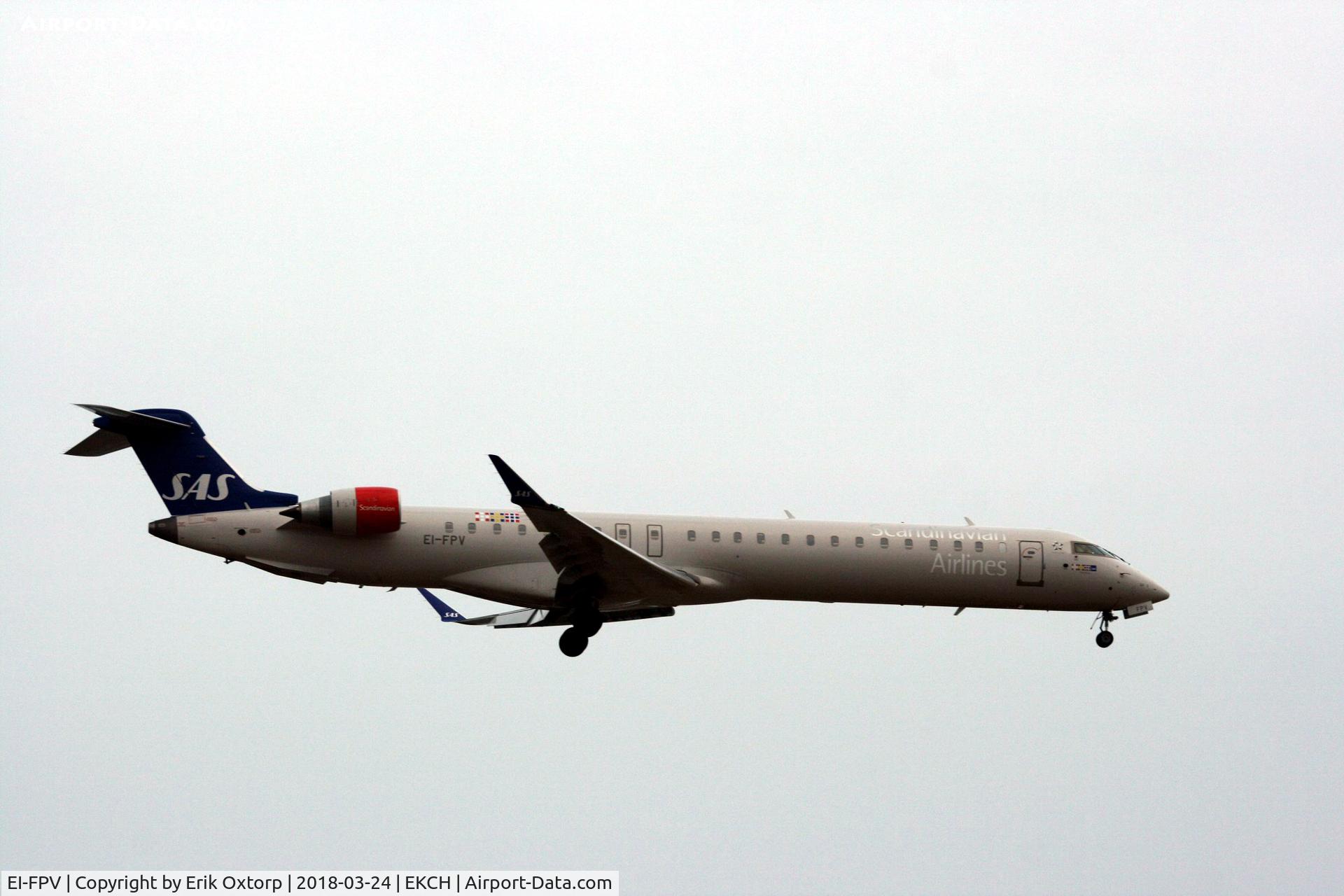 EI-FPV, 2017 Bombardier CRJ-900LR (CL-600-2D24) C/N 15440, EI-FPV landing rw 22L