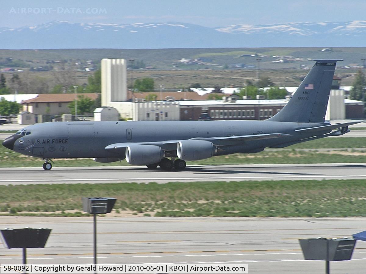 58-0092, 1958 Boeing KC-135R Stratotanker C/N 17837, Landing roll out on RWY 10L.