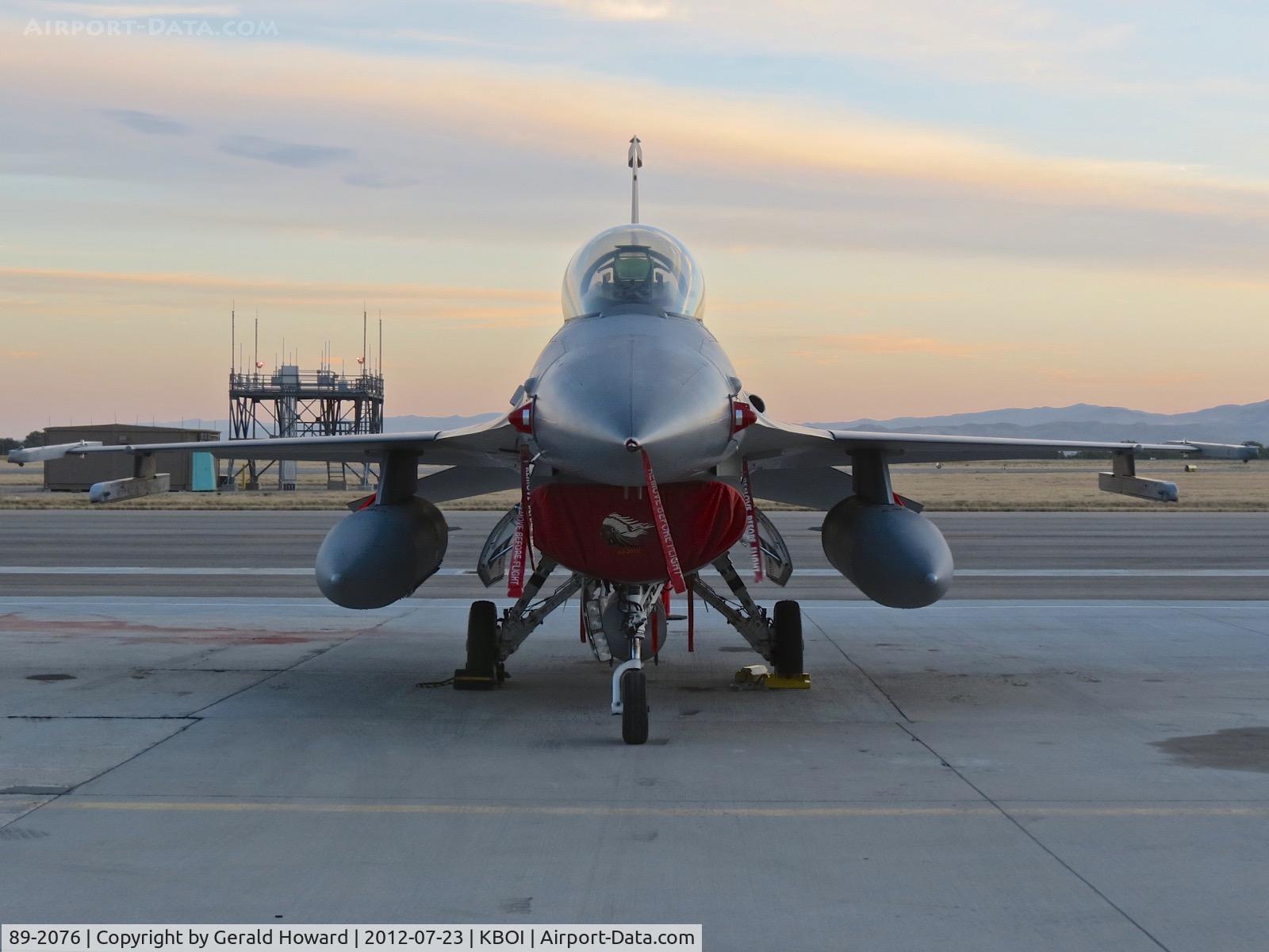 89-2076, General Dynamics F-16C Fighting Falcon C/N 1C-229, Parked on the south GA ramp. 138th FW, OK ANG.