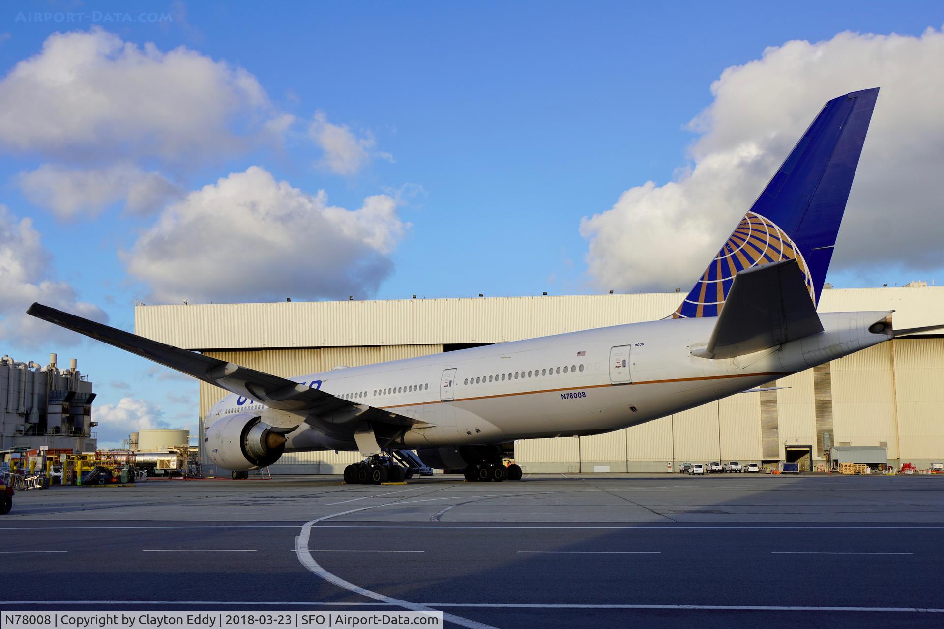 N78008, 1999 Boeing 777-224/ER C/N 29478, SFO 2018.