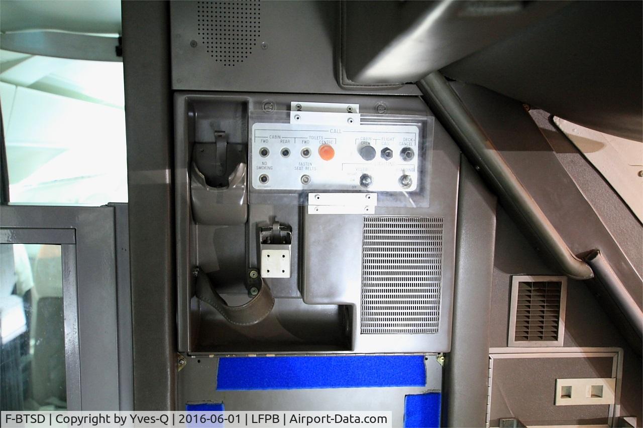 F-BTSD, 1978 Aerospatiale-BAC Concorde 101 C/N 13, Aerospatiale-BAC Concorde 101, Internal phone panel, Air & Space Museum Paris-Le Bourget Airport (LFPB-LBG)