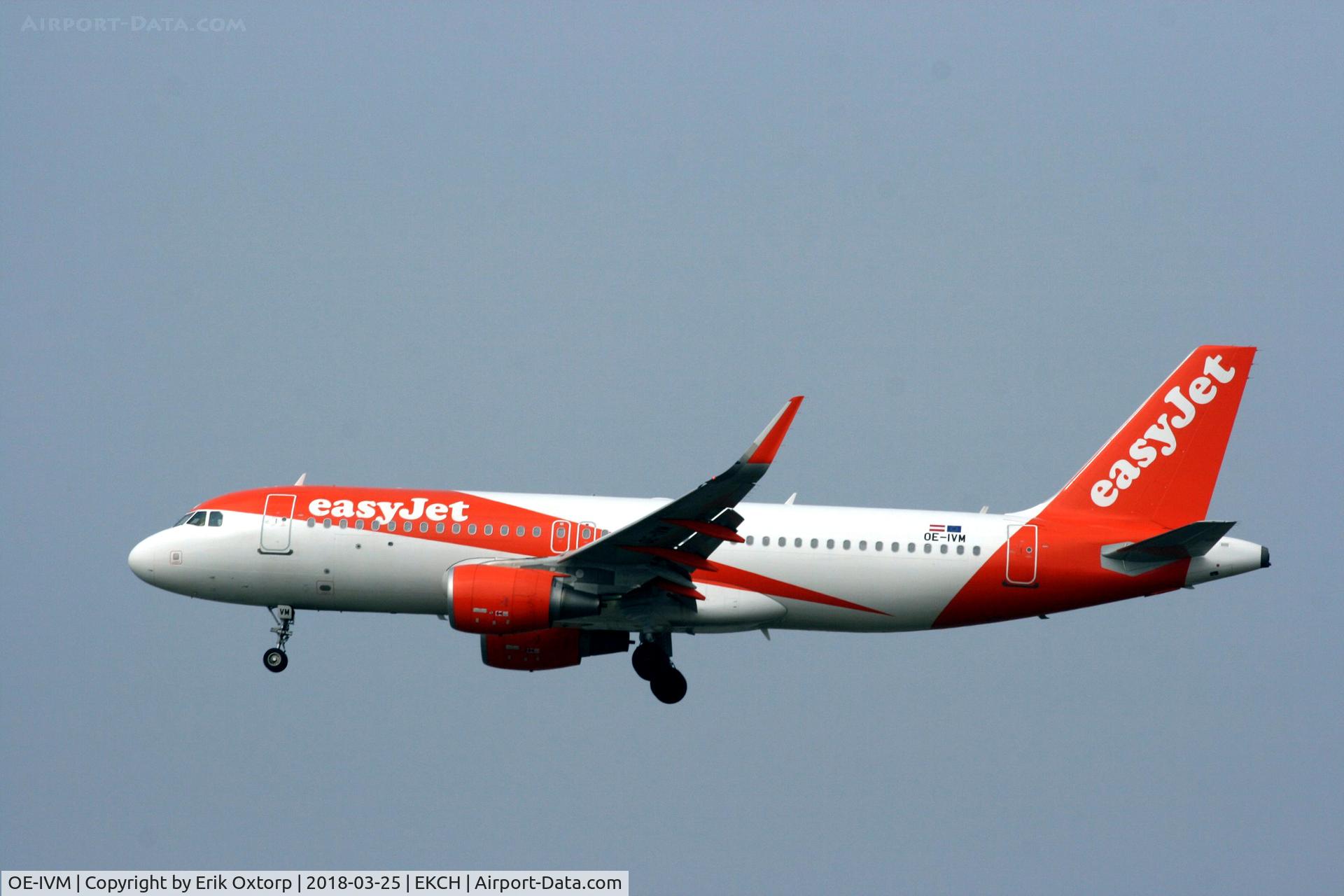 OE-IVM, 2017 Airbus A320-214 C/N 7537, OE-IVM landing rw 22L