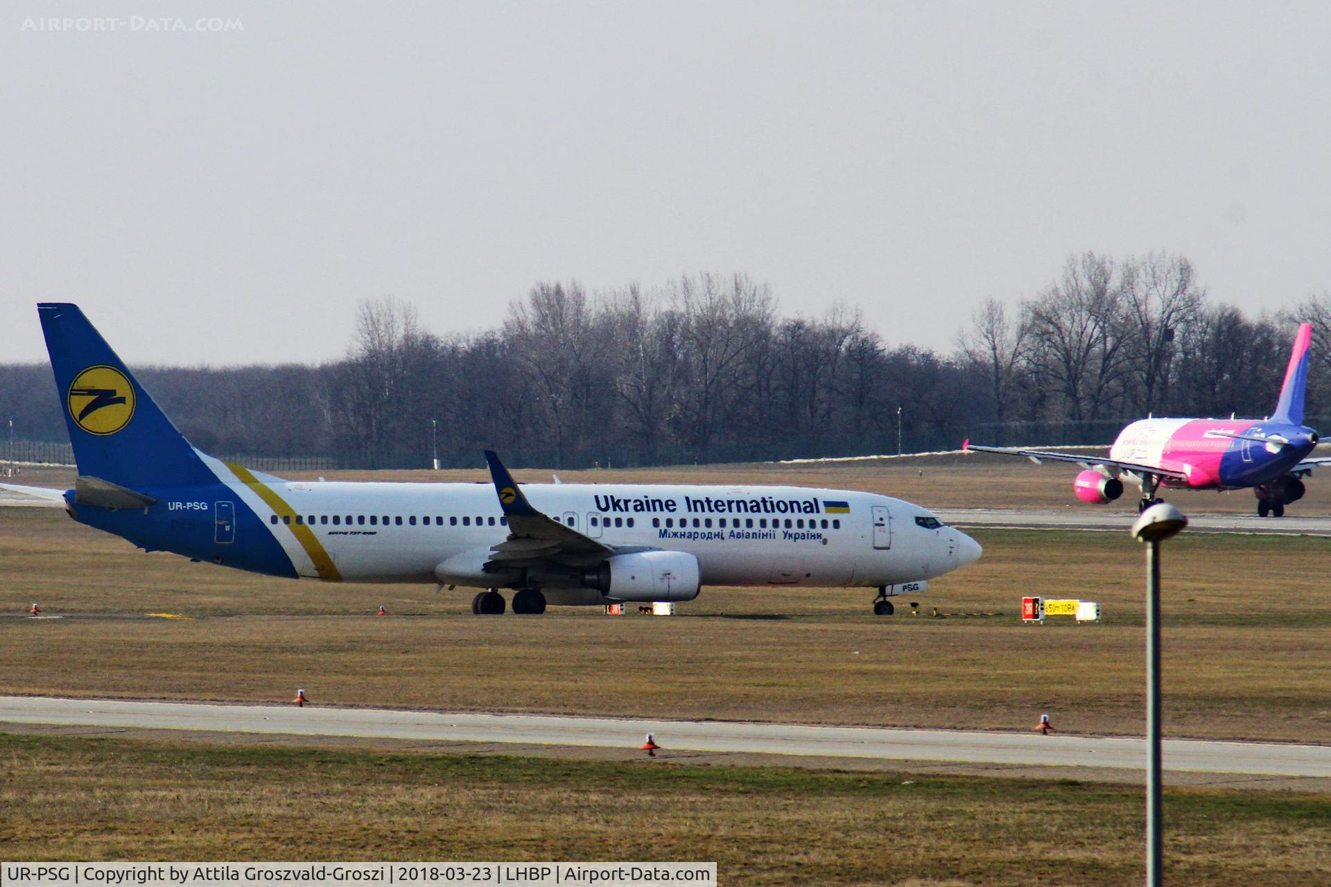 UR-PSG, 1999 Boeing 737-85R C/N 29038, Budapest Ferihegy International Airport, Hungary