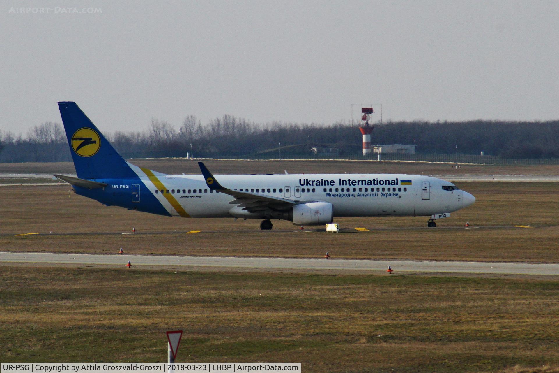 UR-PSG, 1999 Boeing 737-85R C/N 29038, Budapest Ferihegy International Airport, Hungary
