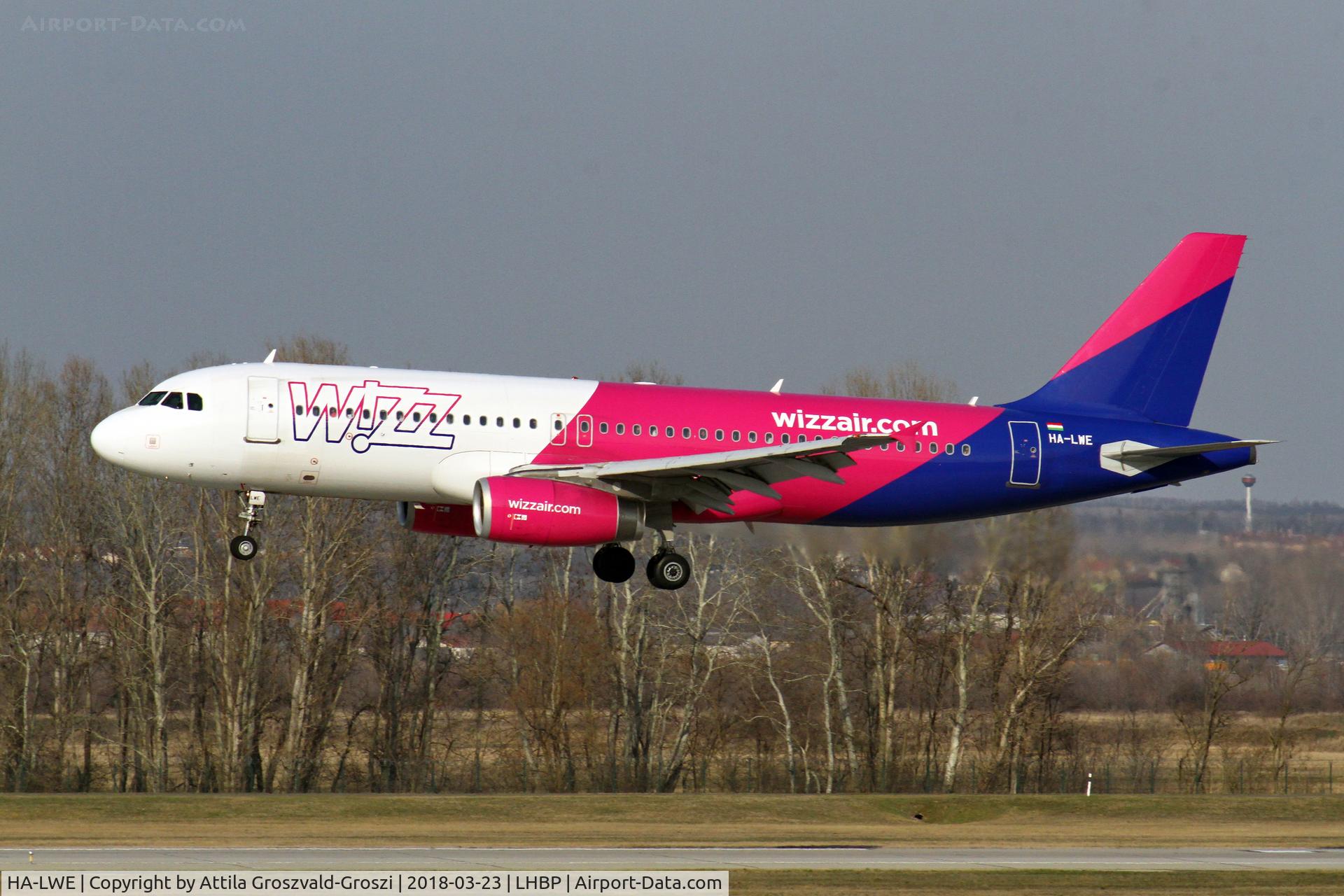 HA-LWE, 2010 Airbus A320-232 C/N 4372, Budapest Ferihegy International Airport, Hungary