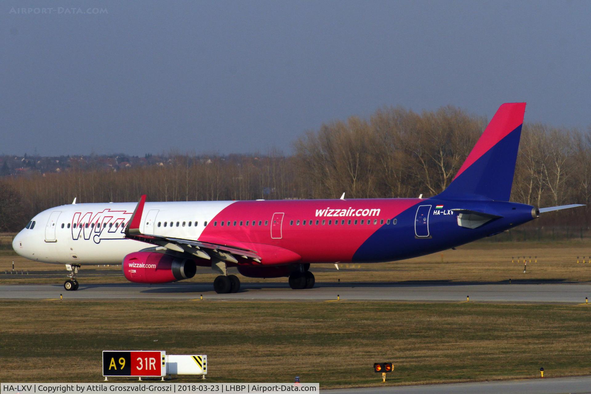 HA-LXV, 2017 Airbus A321-200 C/N 7826, Budapest Ferihegy International Airport, Hungary