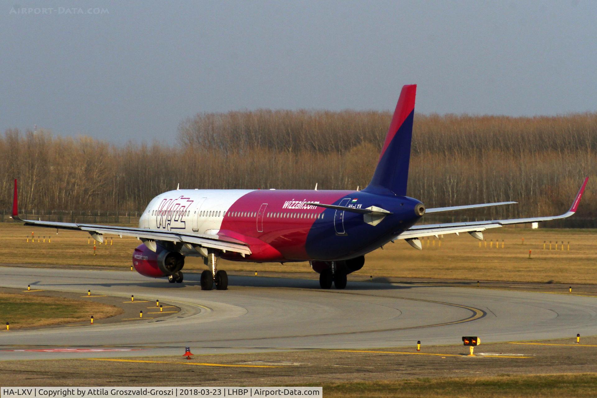 HA-LXV, 2017 Airbus A321-200 C/N 7826, Budapest Ferihegy International Airport, Hungary