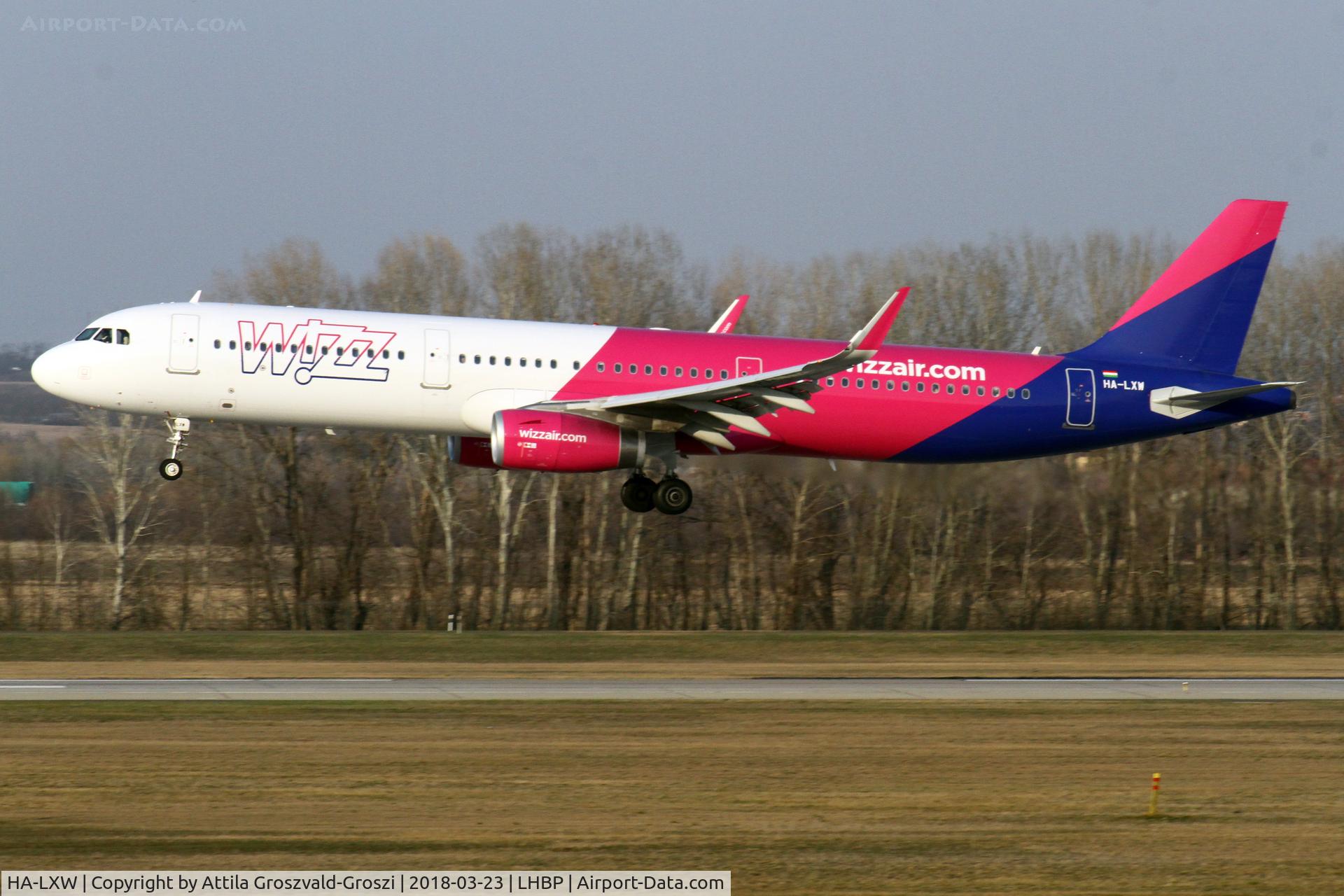 HA-LXW, 2017 Airbus A321-231 C/N 7947, Budapest Ferihegy International Airport, Hungary