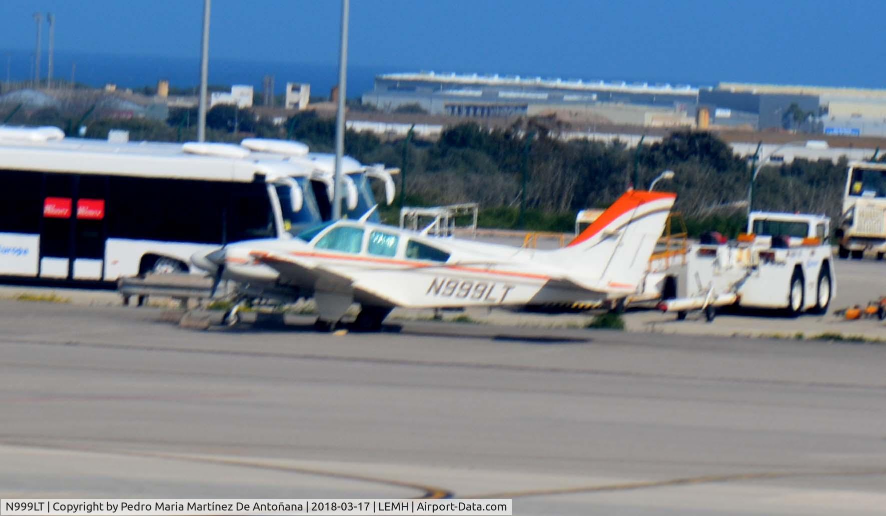 N999LT, 1978 Beech 95-B55 Baron C/N TC-2191, Aeropuerto de Maó