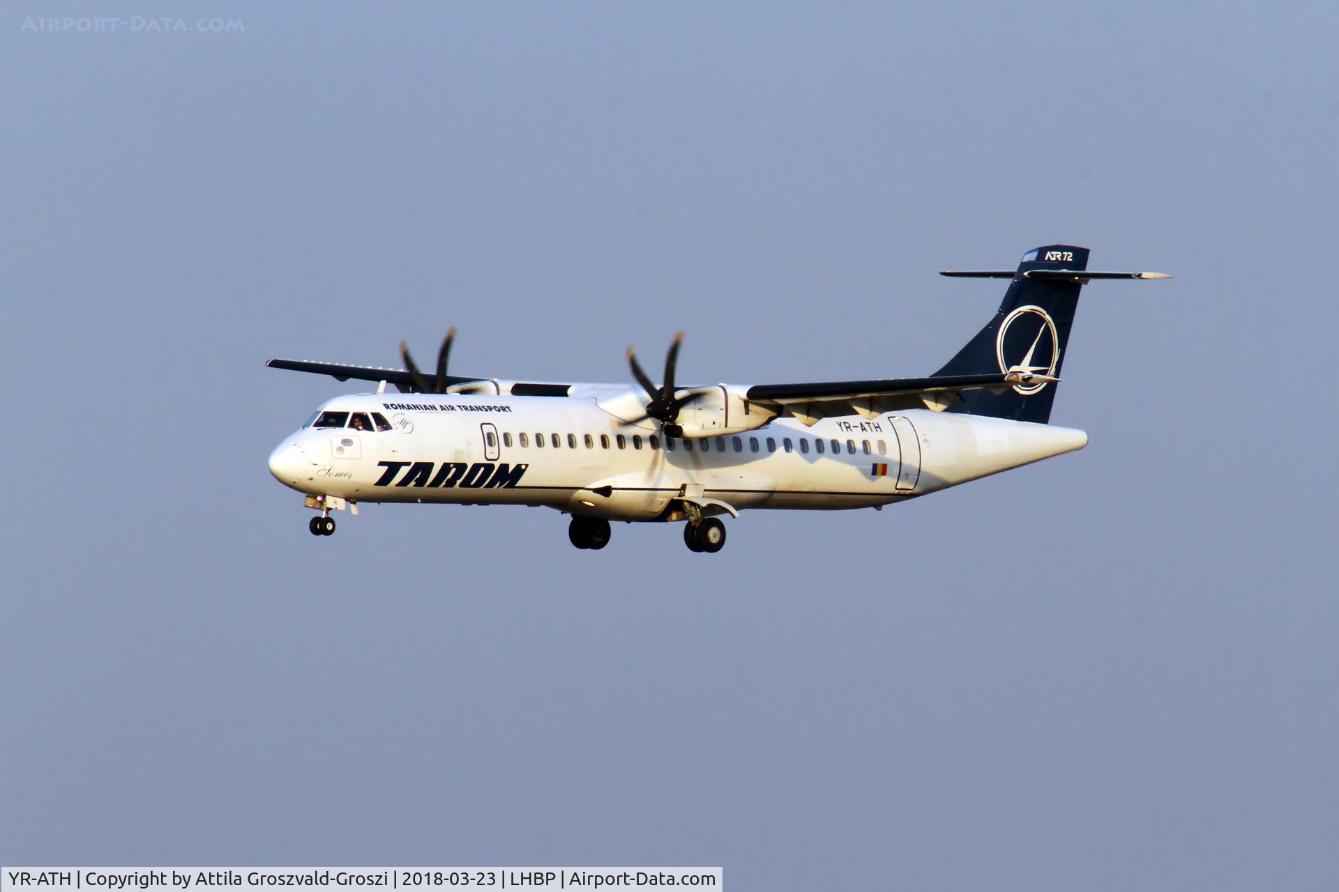 YR-ATH, 2009 ATR 72-212A C/N 861, Budapest Ferihegy International Airport, Hungary