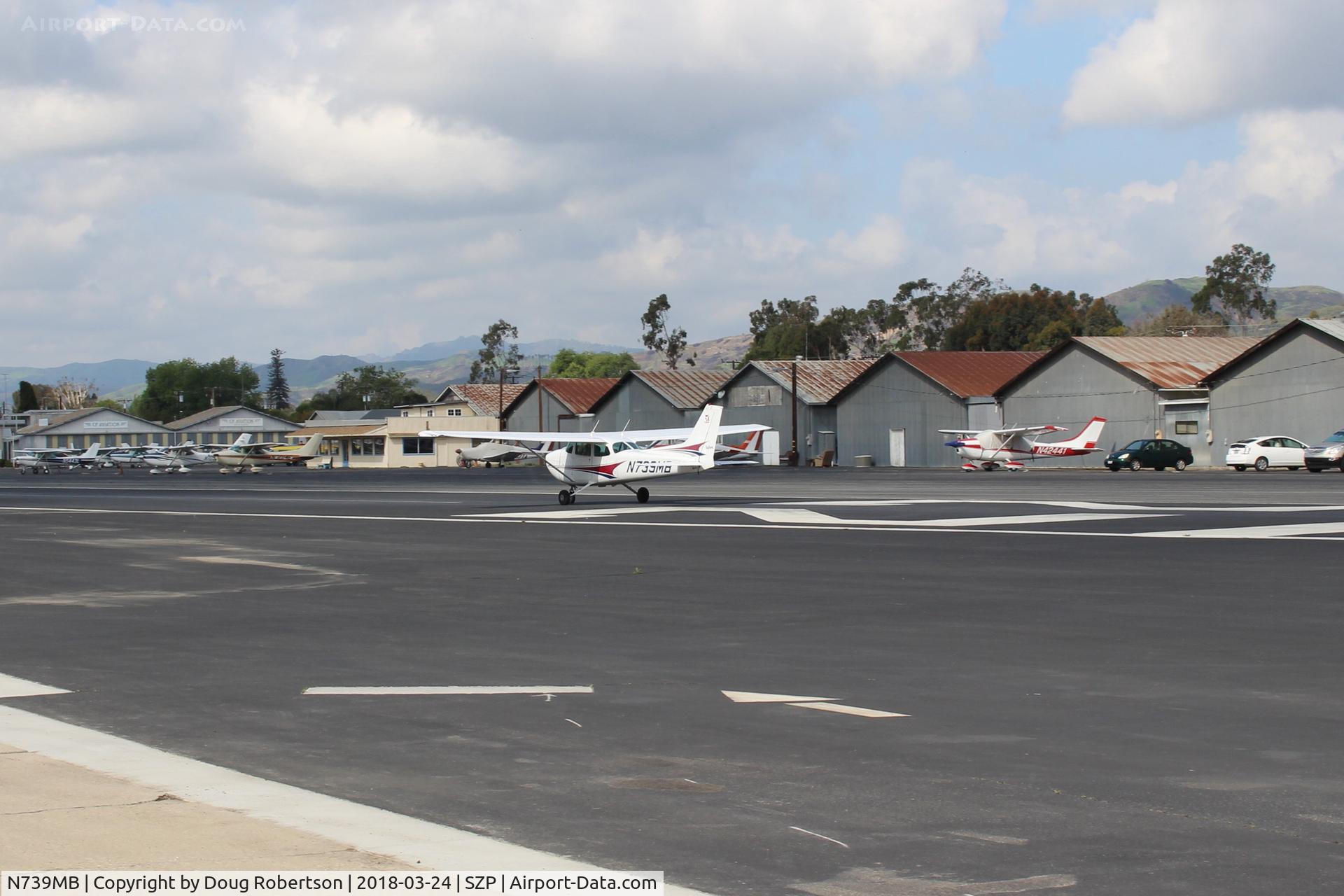 N739MB, 1978 Cessna 172N C/N 17270641, 1978 Cessna 172N SKYHAWK, Lycoming O-320-H2AD 160 Hp, takeoff roll Rwy 22