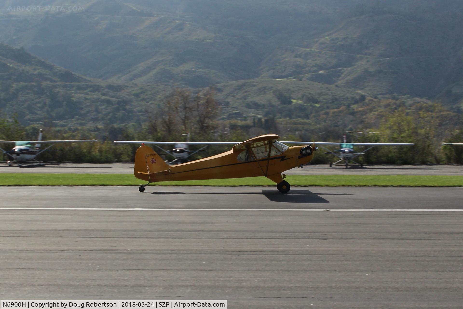 N6900H, 1946 Piper J3C-65 Cub Cub C/N 20129, 1946 Piper J3C-65 CUB, Lycoming O-290 135 Hp upgrade by STC, landing roll Rwy 22