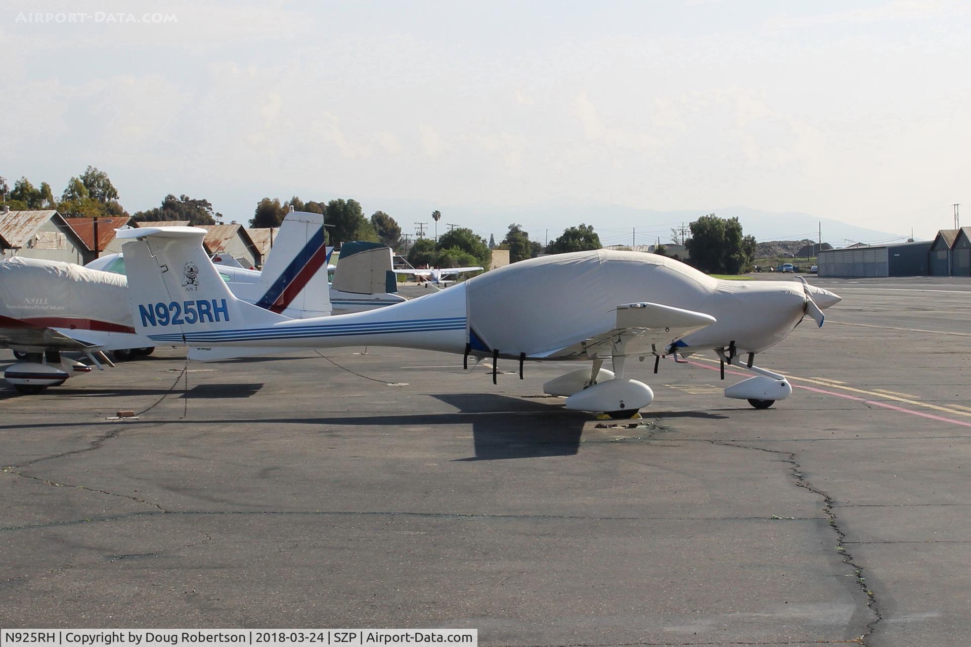 N925RH, 2002 Diamond DA-40 Diamond Star C/N 40.212, 2002 Diamond Aircraft Inds. DA-40 DIAMOND STAR, Lycoming IO-360-MIA+ 180 Hp