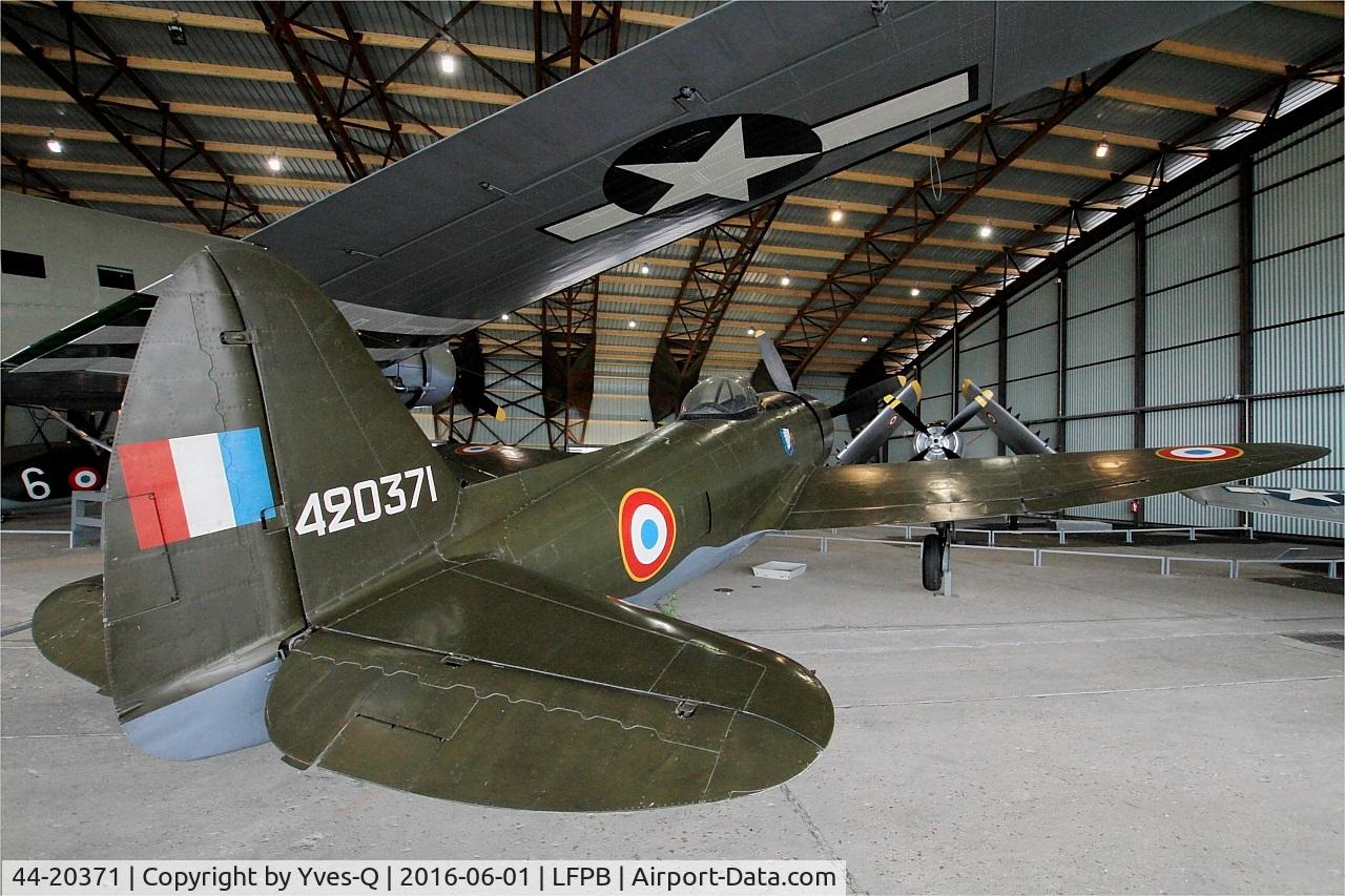 44-20371, 1942 Republic P-47D Thunderbolt C/N Not found 44-20371, Republic P-47D Thunderbolt, Air & Space Museum Paris-Le Bourget (LFPB-LBG)