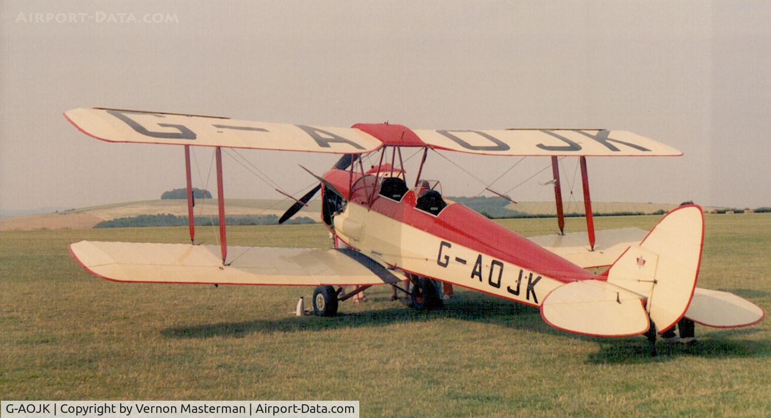 G-AOJK, 1939 De Havilland DH-82A Tiger Moth II C/N 82813, Compton Abbas c 1995