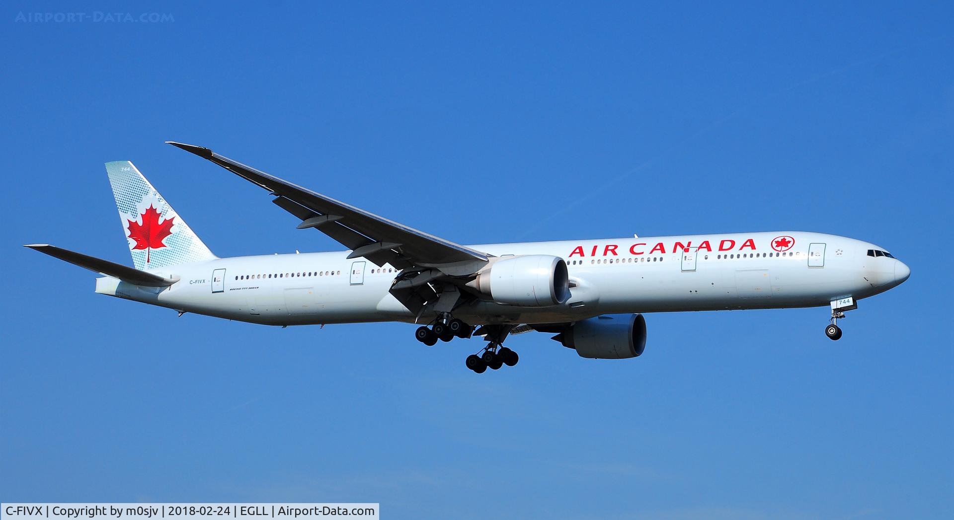 C-FIVX, 2013 Boeing 777-333/ER C/N 42219, Taken from the threshold of 29L
