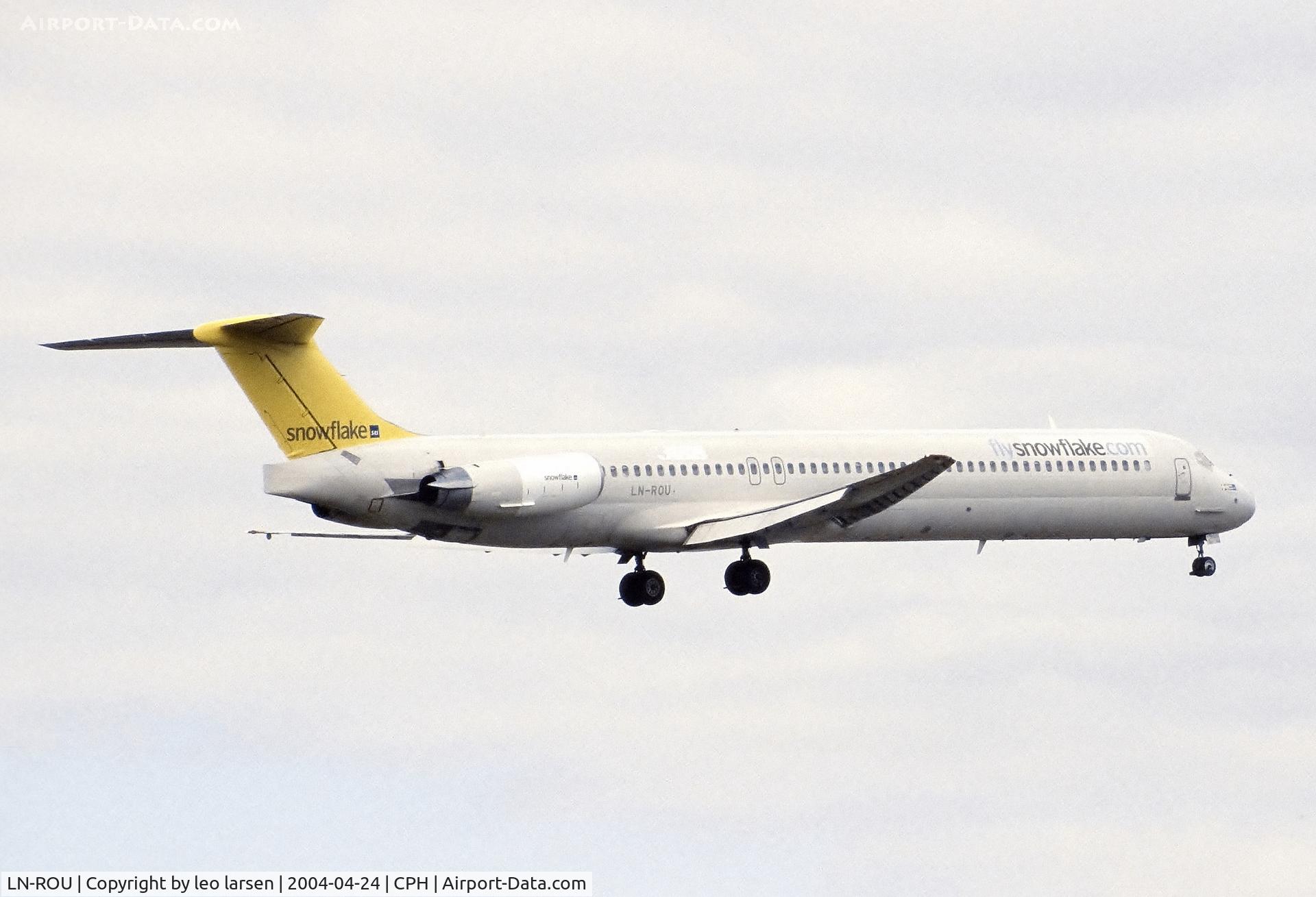LN-ROU, 1986 McDonnell Douglas MD-82 (DC-9-82) C/N 49424, Copenhagen 24.4.2004