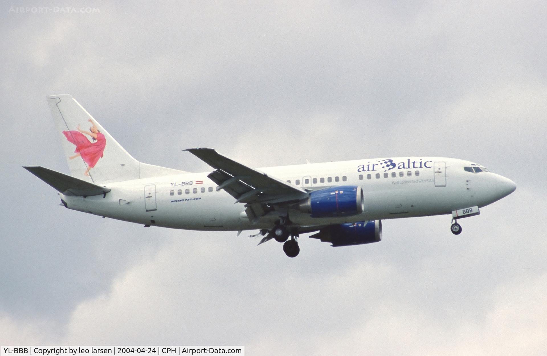 YL-BBB, 1991 Boeing 737-505 C/N 24273, Copenhagen 24.4.2004