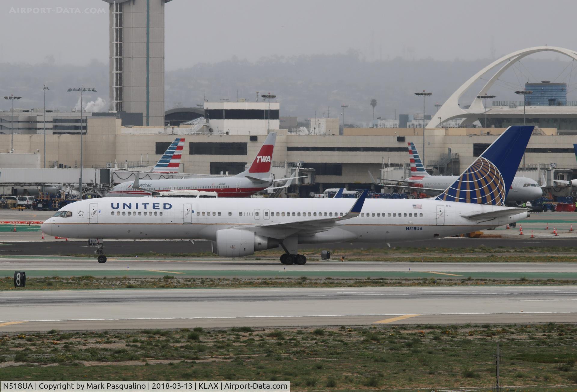 N518UA, 1990 Boeing 757-222 C/N 24871, Boeing 757-200