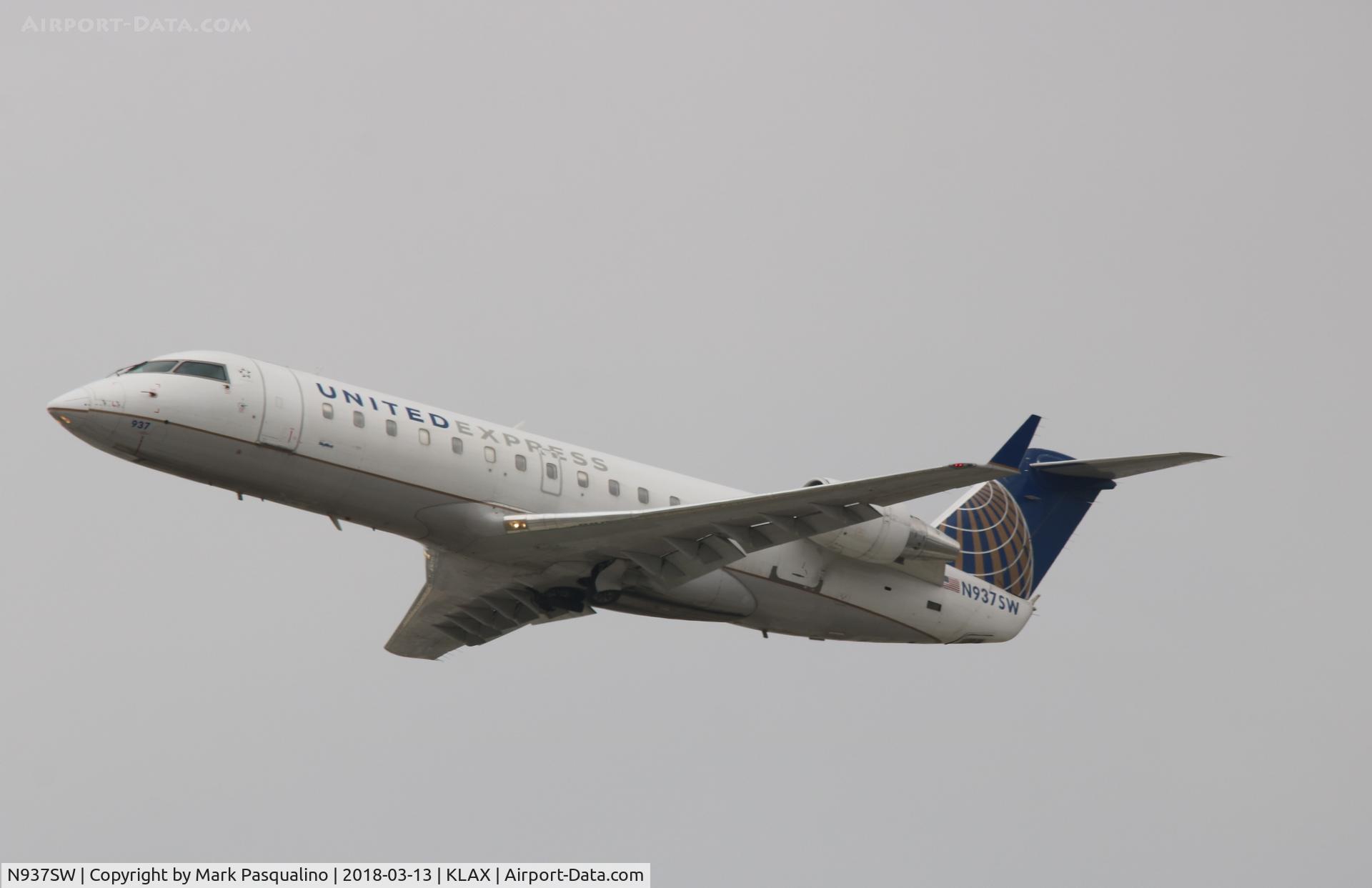 N937SW, 2003 Bombardier CRJ-200LR (CL-600-2B19) C/N 7735, CL-600-2B19
