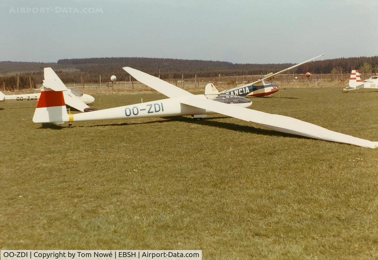 OO-ZDI, 1970 FFA Diamant HBV 18 C/N 075, At Saint-Hubert in 1971.