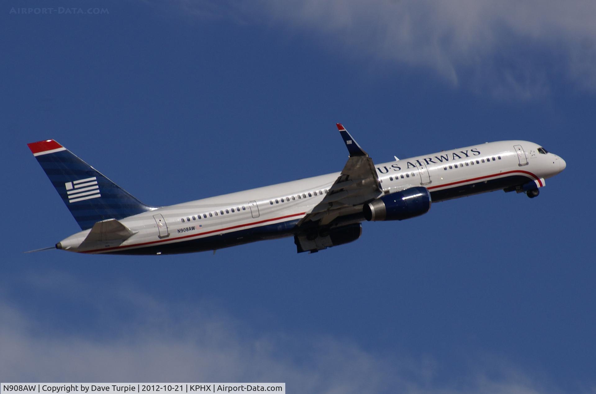 N908AW, 1989 Boeing 757-2G7 C/N 24233, No comment.