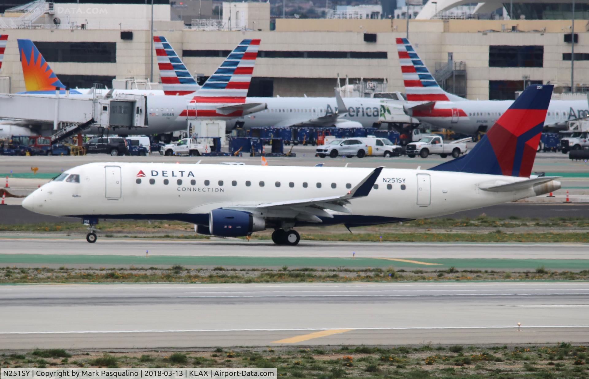 N251SY, 2016 Embraer 175LR (ERJ-170-200LR) C/N 17000611, ERJ 170-200 LR