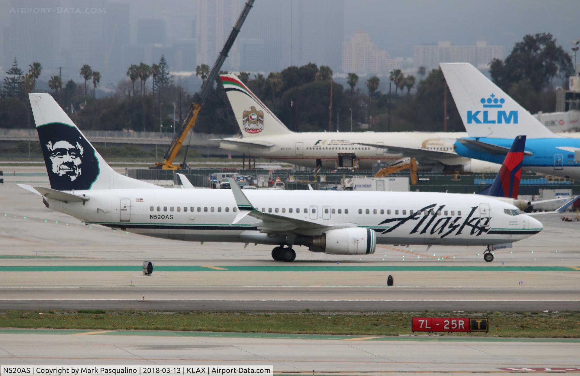 N520AS, 2009 Boeing 737-890 C/N 36481, Boeing 737-800