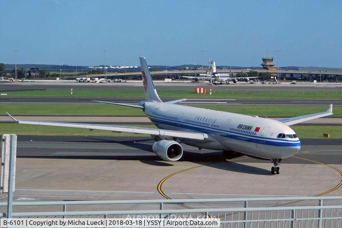 B-6101, 2015 Airbus A330-343 C/N 1685, At Mascot